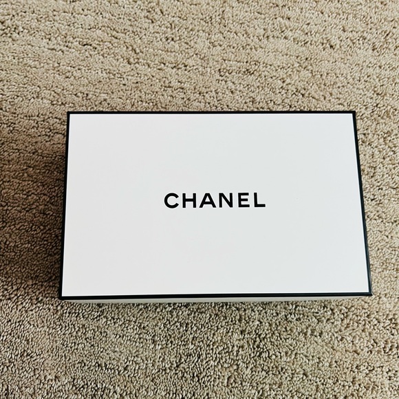 Chanel Designer Box + Dust Bag + Packaging - Picture 1 of 10